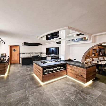 Hotel Laerchenhof เคาเนอร์ทาล ภายนอก รูปภาพ