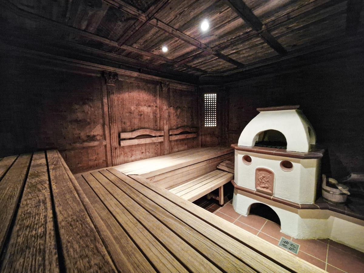 Hotel Laerchenhof เคาเนอร์ทาล ภายนอก รูปภาพ