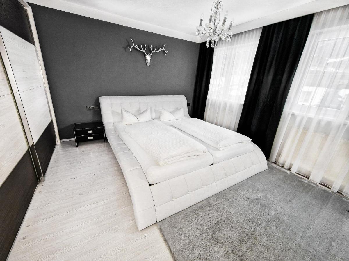 Hotel Laerchenhof เคาเนอร์ทาล ภายนอก รูปภาพ