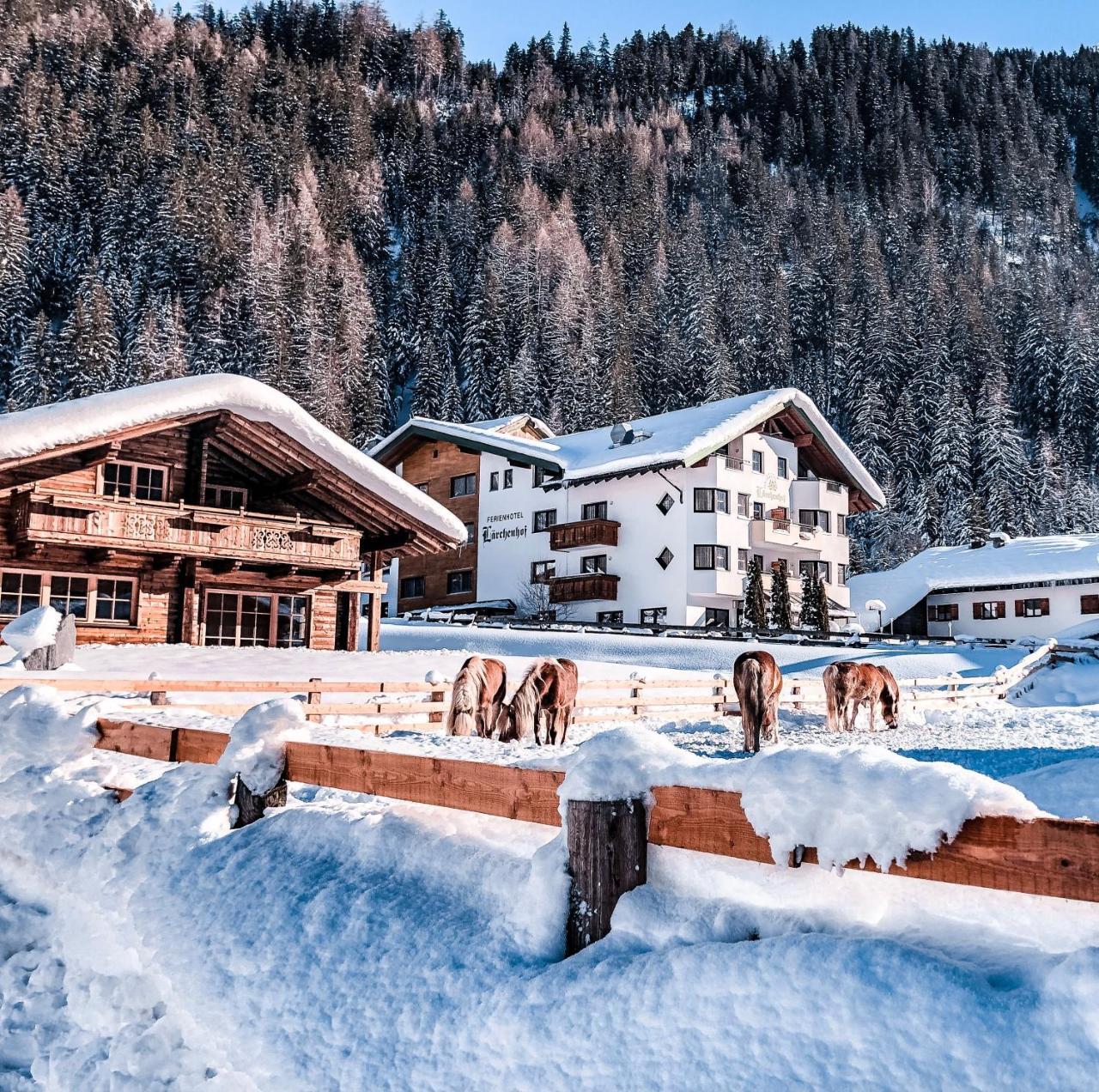 Hotel Laerchenhof เคาเนอร์ทาล ภายนอก รูปภาพ